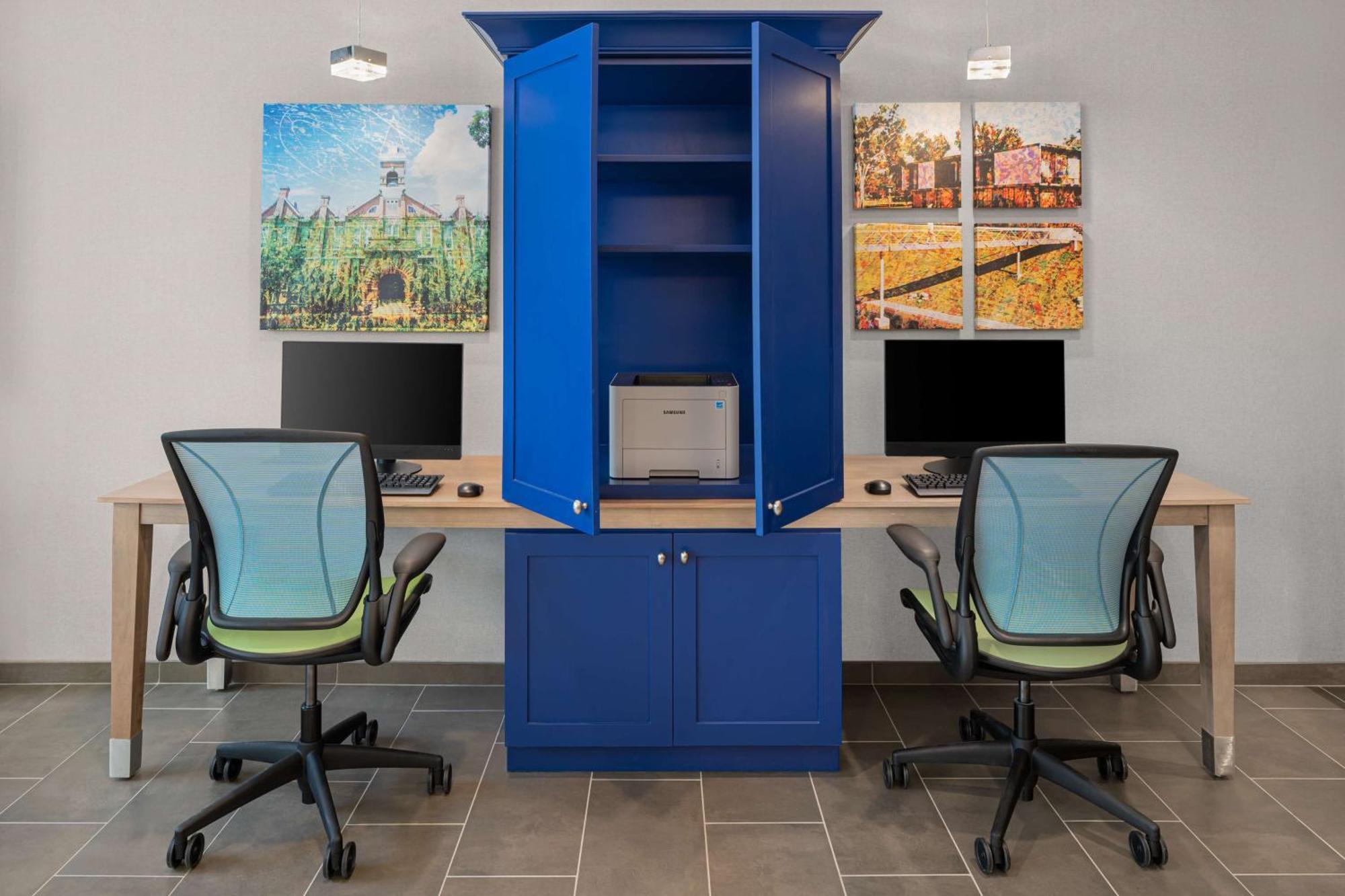 Home2 Suites By Hilton Des Moines At Drake University Eksteriør bilde